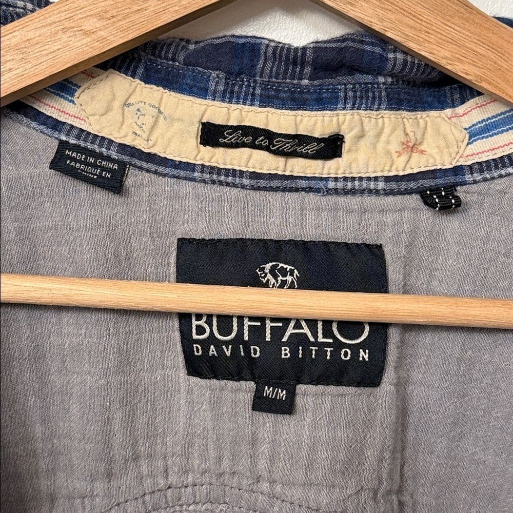 Buffalo David Bitton Navy Plaid Button Down Shirt Mens Size M - Picture 3 of 10